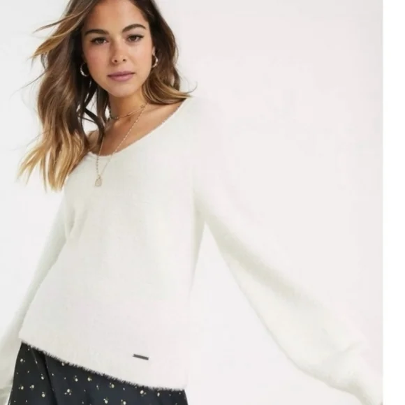 Abercrombie & Fitch Soft AF Sweater Ivory Size M - Picture 9 of 11